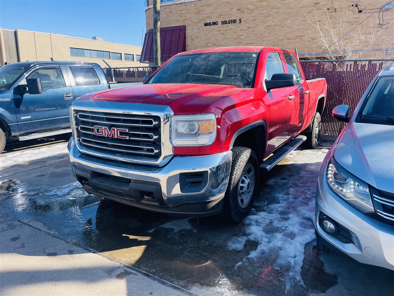 GMC Sierra 2500HD available WiFi 2WD Crew Cab 153.7" 2015