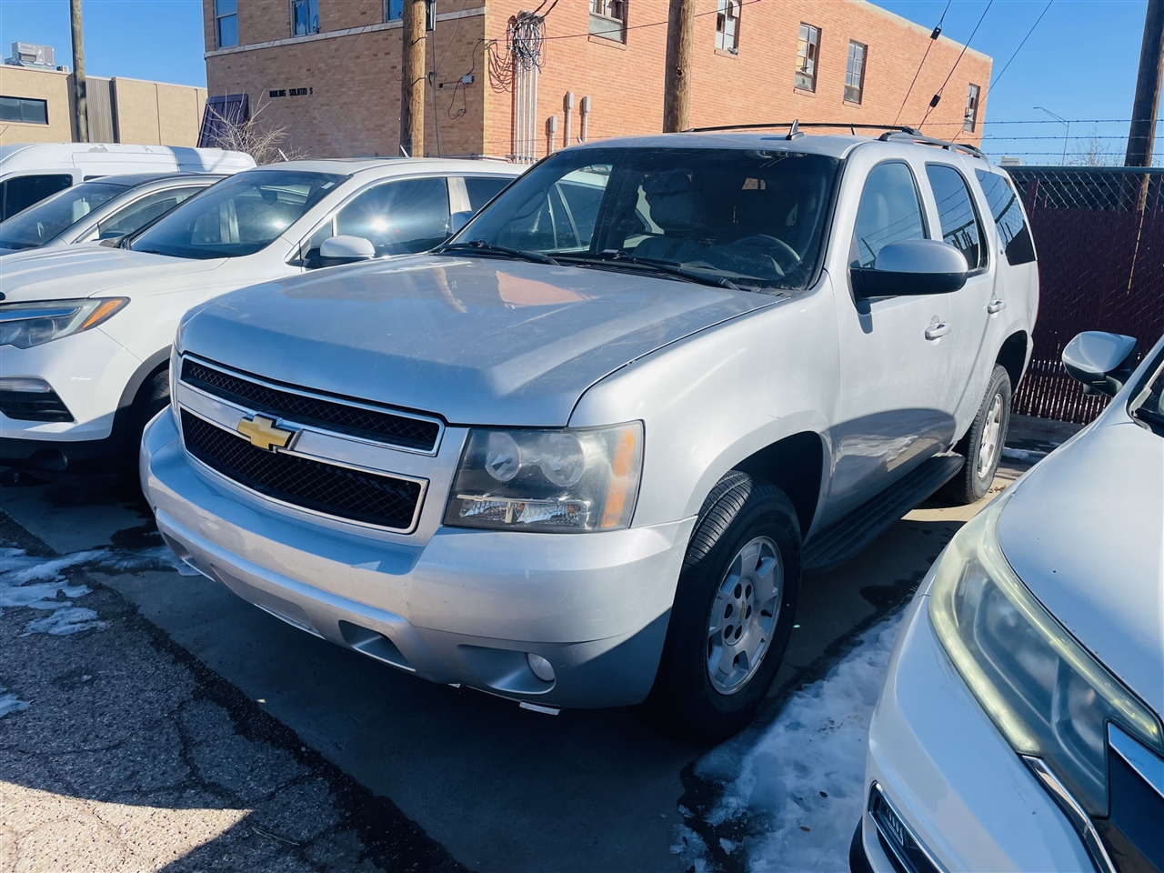 Chevrolet Tahoe 2WD 4dr 1500 LT 2012