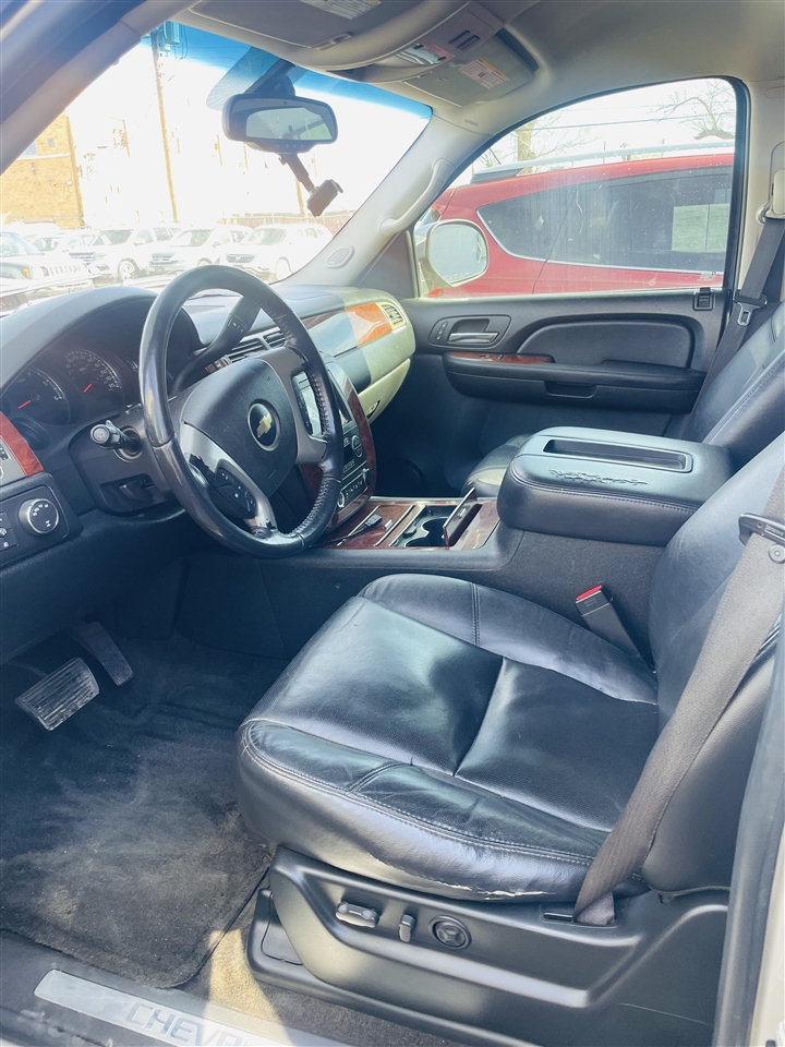 Chevrolet Tahoe 4WD 4dr 1500 LTZ 2009