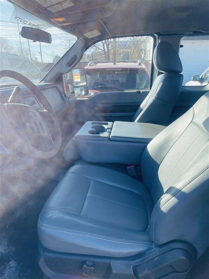 Ford Super Duty F-350 DRW 2WD SuperCab 162" WB 60" CA Lariat 2013