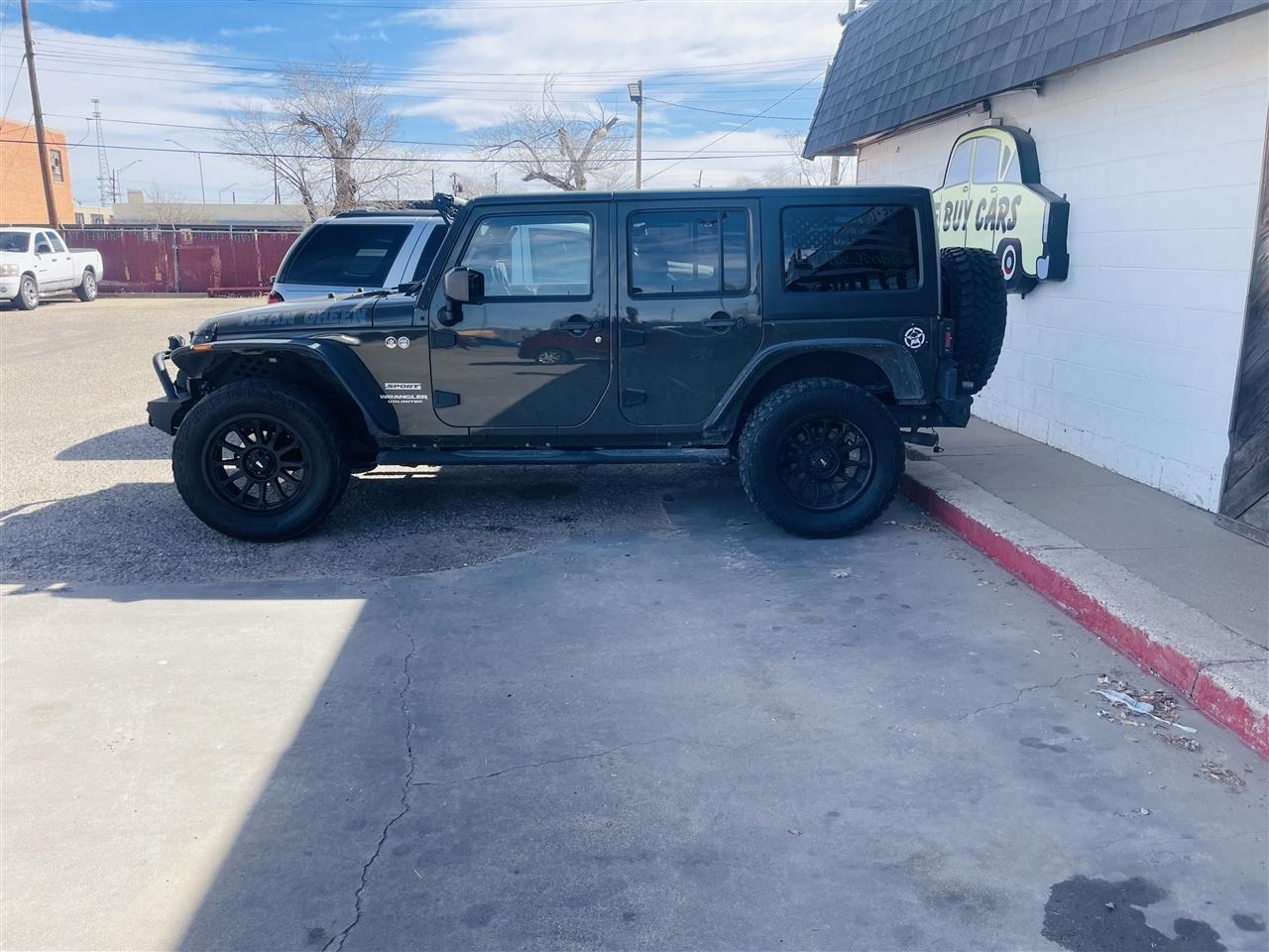 Jeep Wrangler Unlimited 4WD 4dr Sport 2015