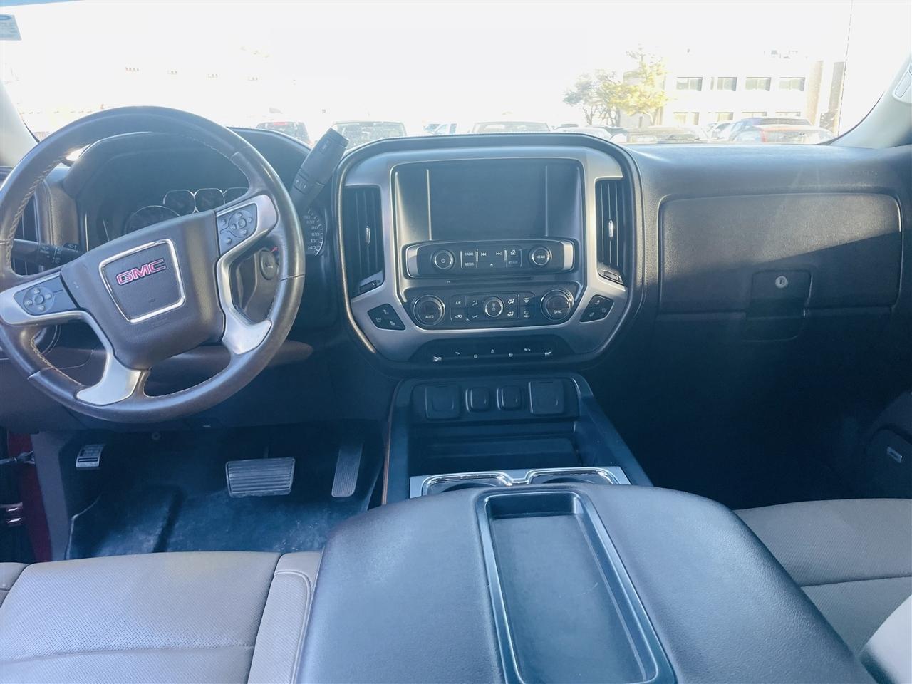 GMC Sierra 1500 4WD Crew Cab 143.5" SLT 2014