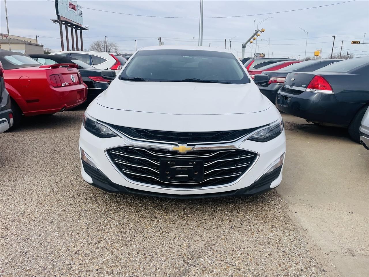 Chevrolet Malibu 4dr Sdn LS w/1LS 2020