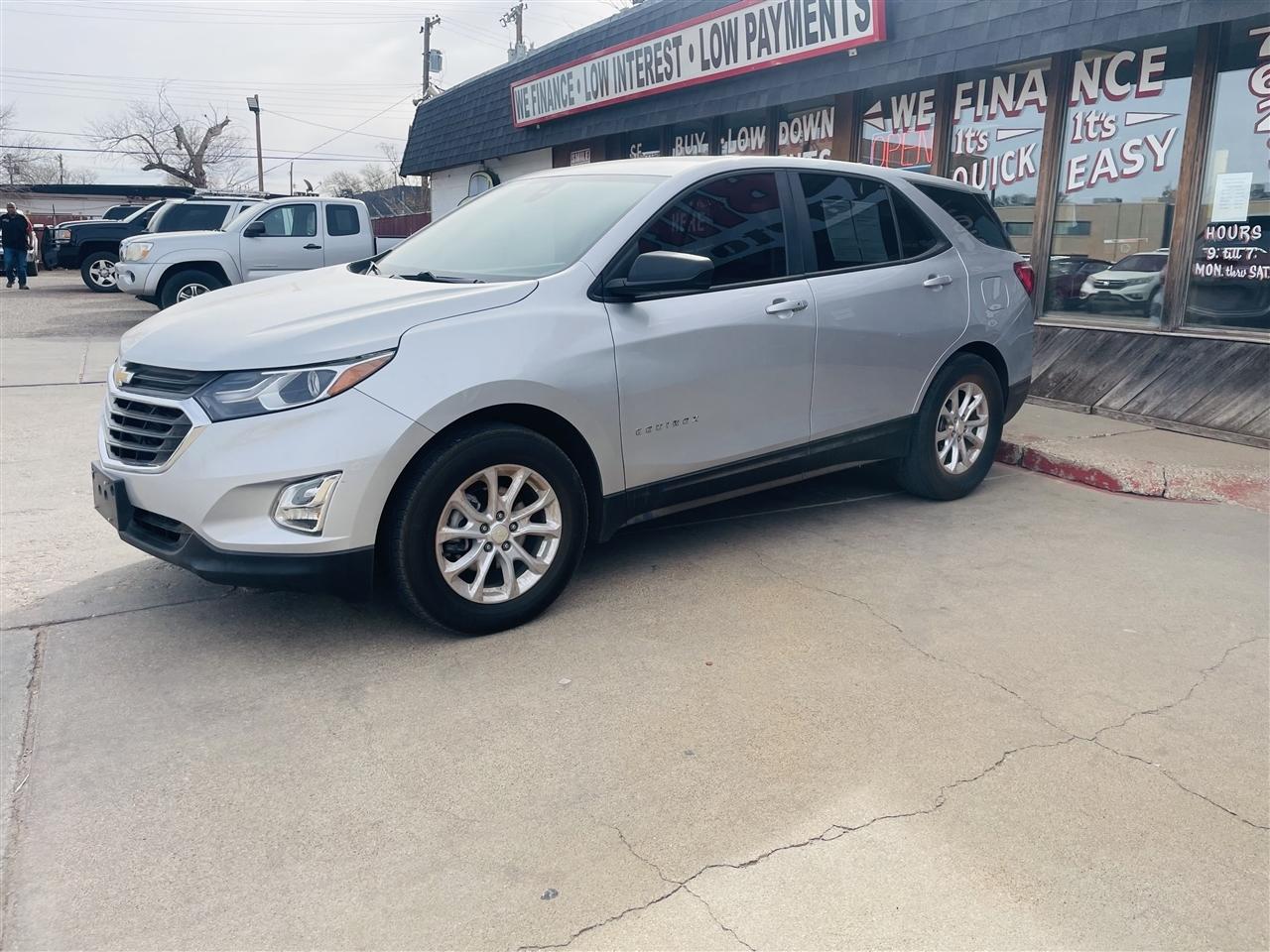 Chevrolet Equinox FWD 4dr LS w/1LS 2020