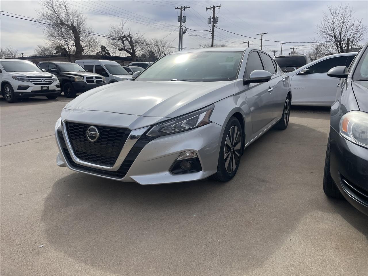 Nissan Altima 2.5 SV Sedan 2019