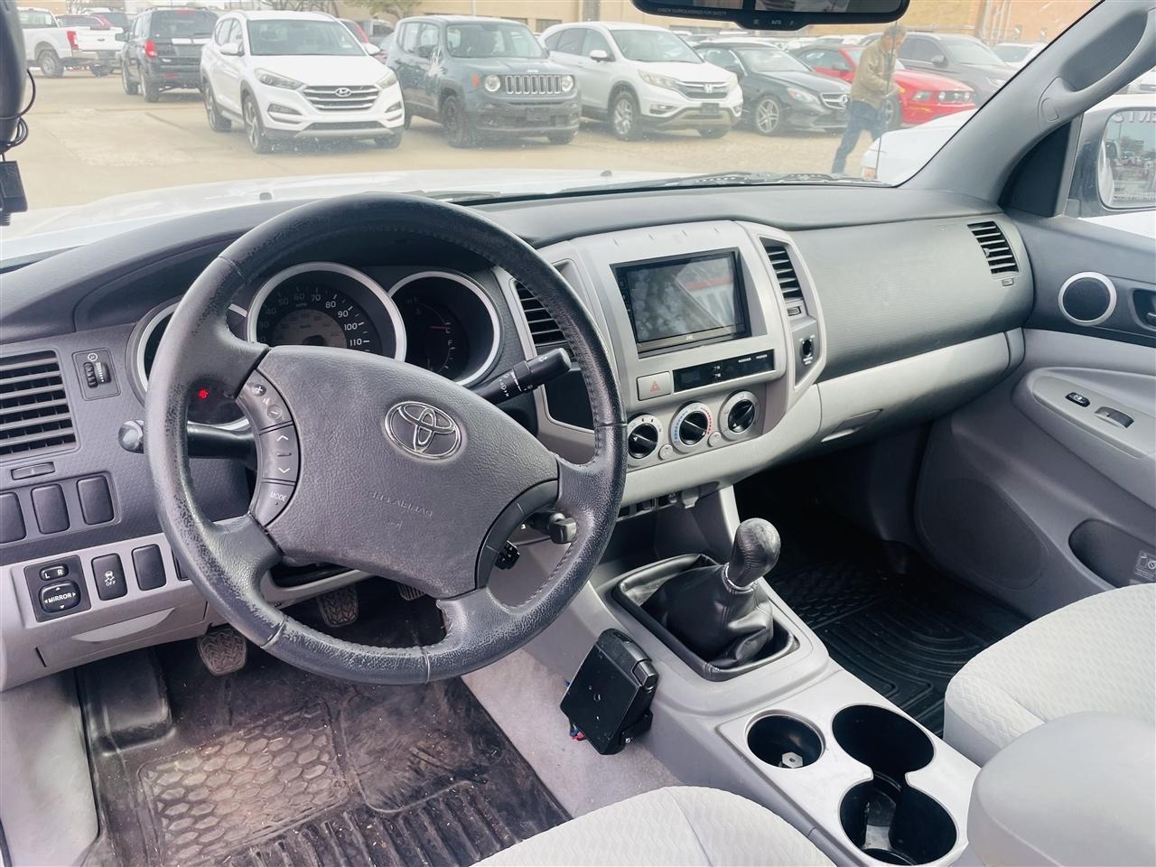 Toyota Tacoma 2WD Access I4 MT PreRunner (Natl) 2010