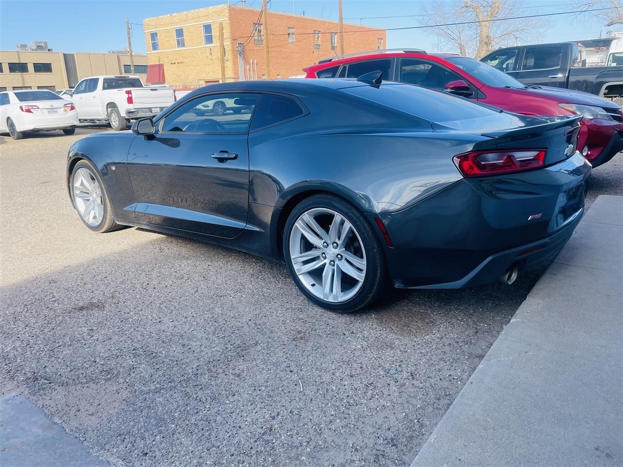Chevrolet Camaro 2dr Cpe 1LT 2018