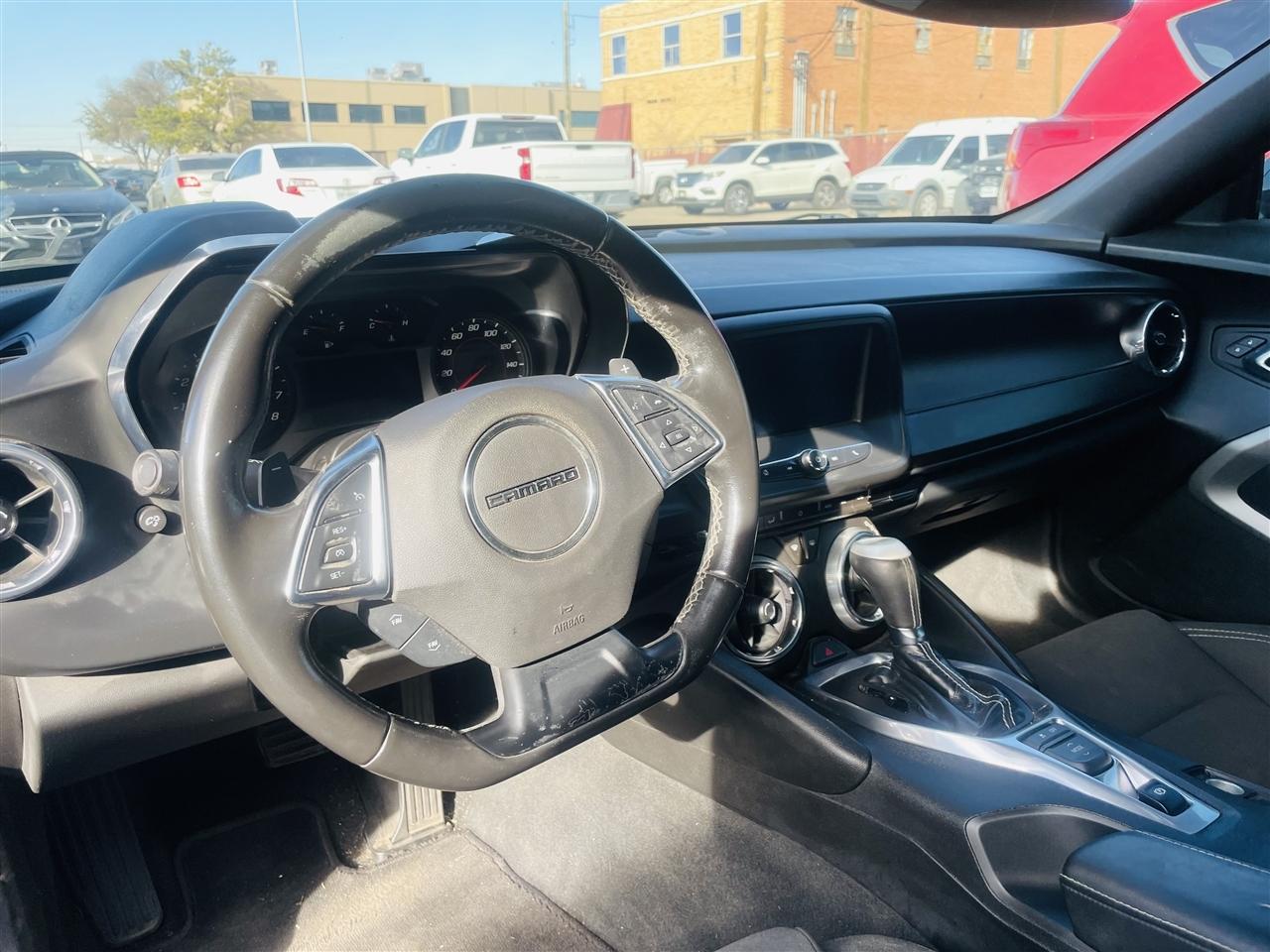 Chevrolet Camaro 2dr Cpe 1LT 2018