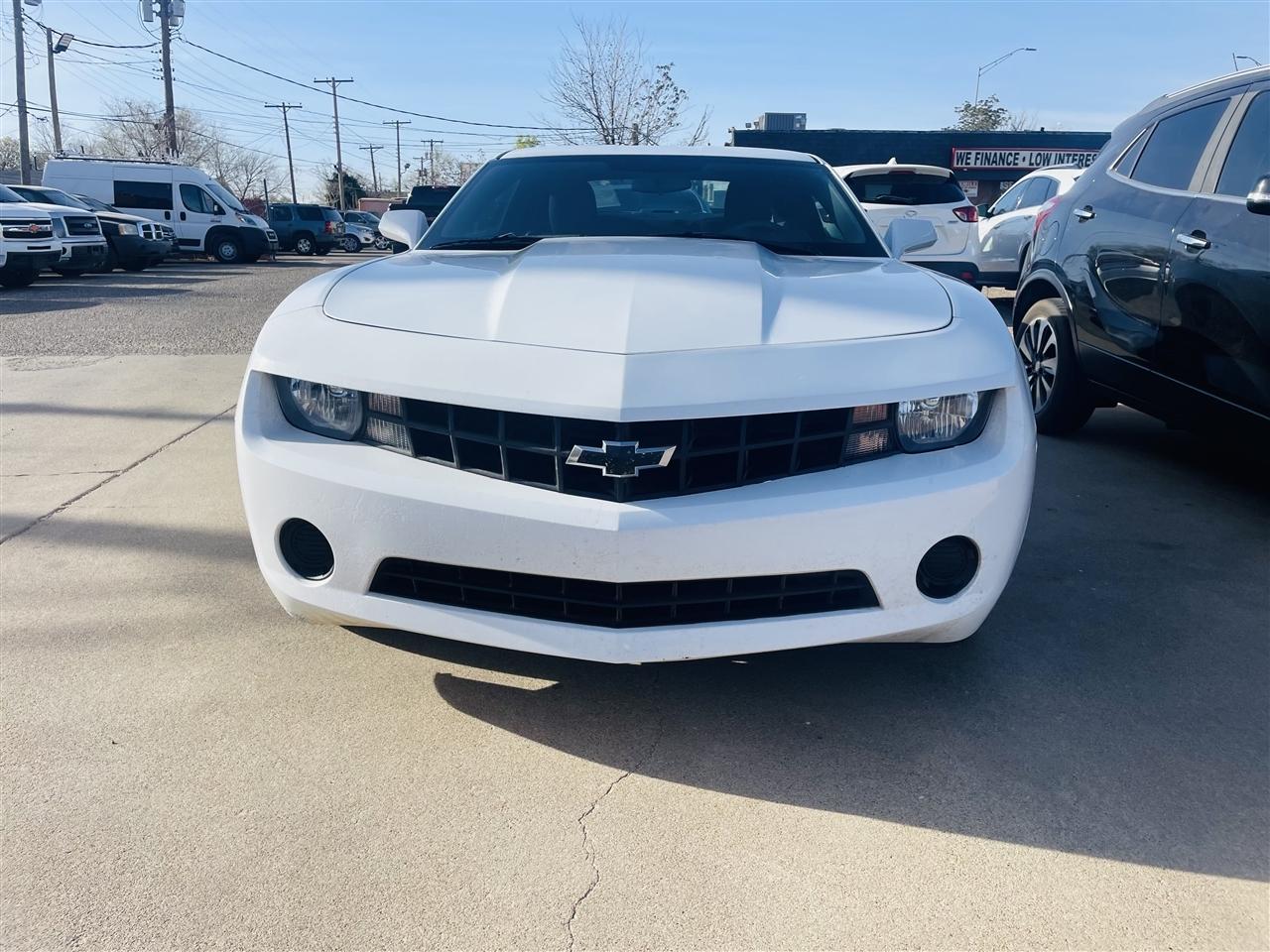 Chevrolet Camaro 2dr Cpe LS w/2LS 2013