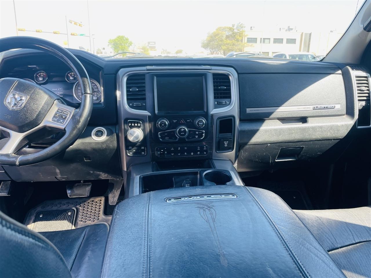 RAM 1500 4WD Crew Cab 149" Longhorn Limited 2014