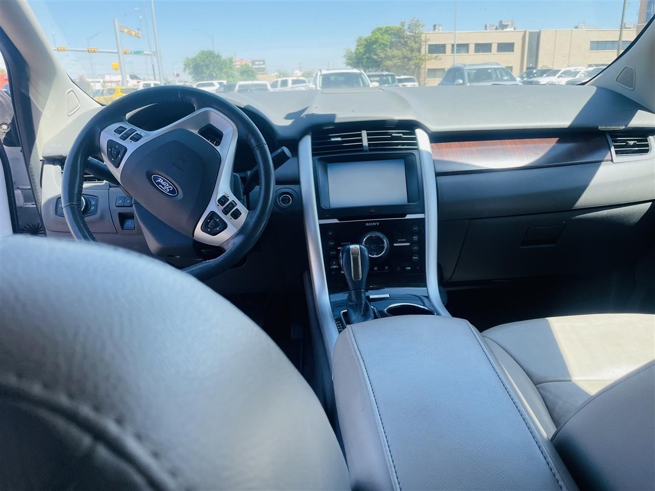 Ford Edge 4dr Limited FWD 2014