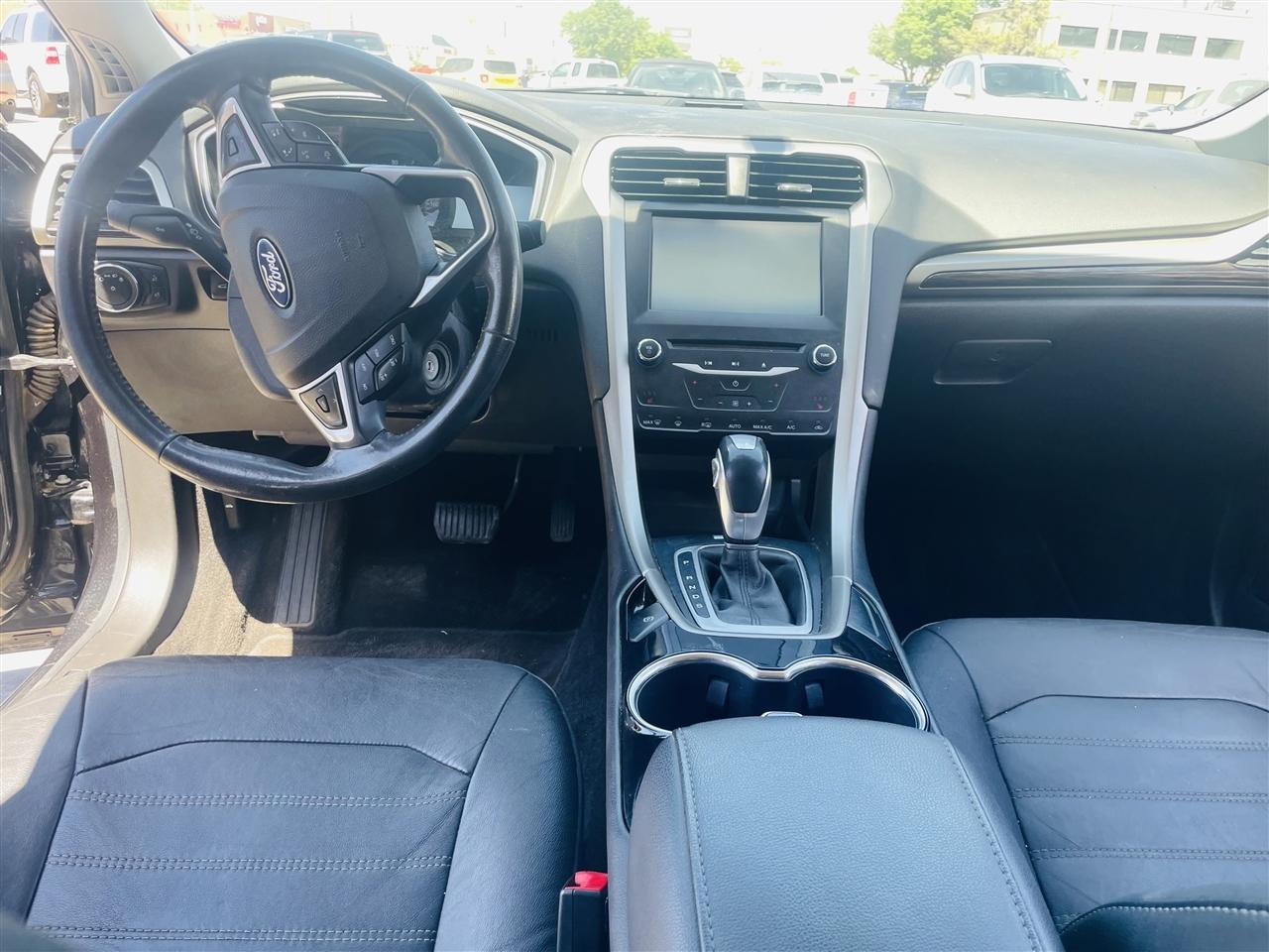 Ford Fusion 4dr Sdn SE FWD 2014