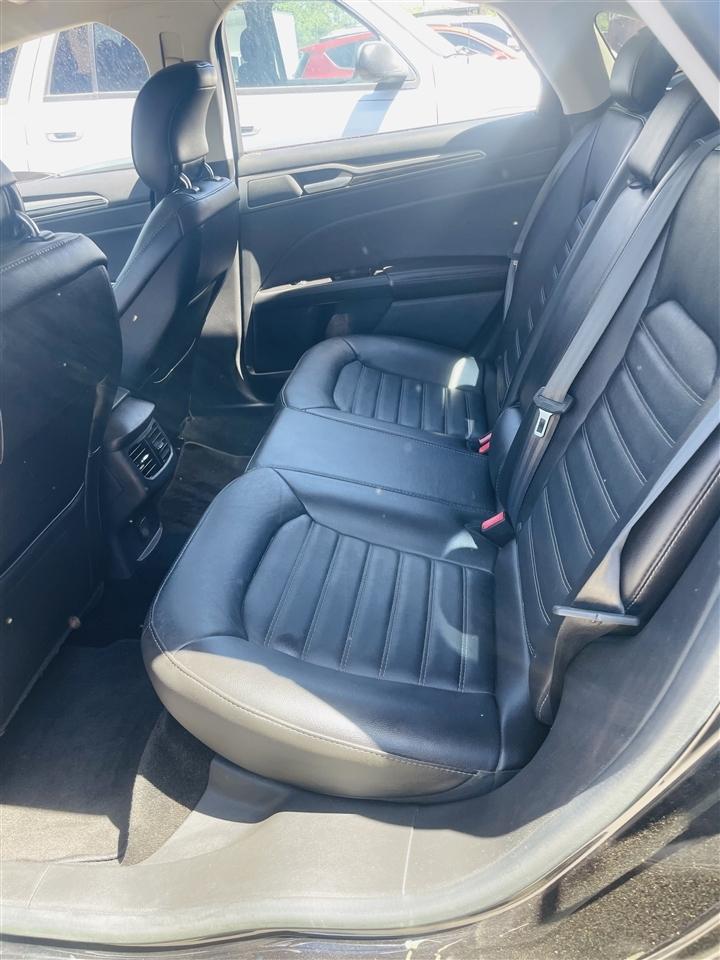 Ford Fusion 4dr Sdn SE FWD 2014