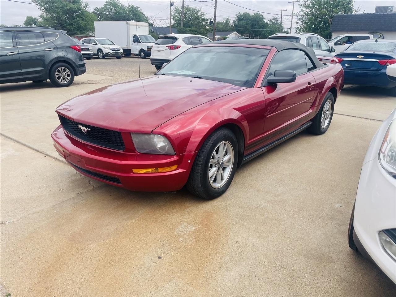 Ford Mustang 2dr Conv Standard 2006