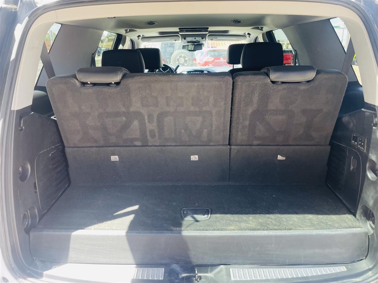 Chevrolet Tahoe 4WD 4dr Premier 2020