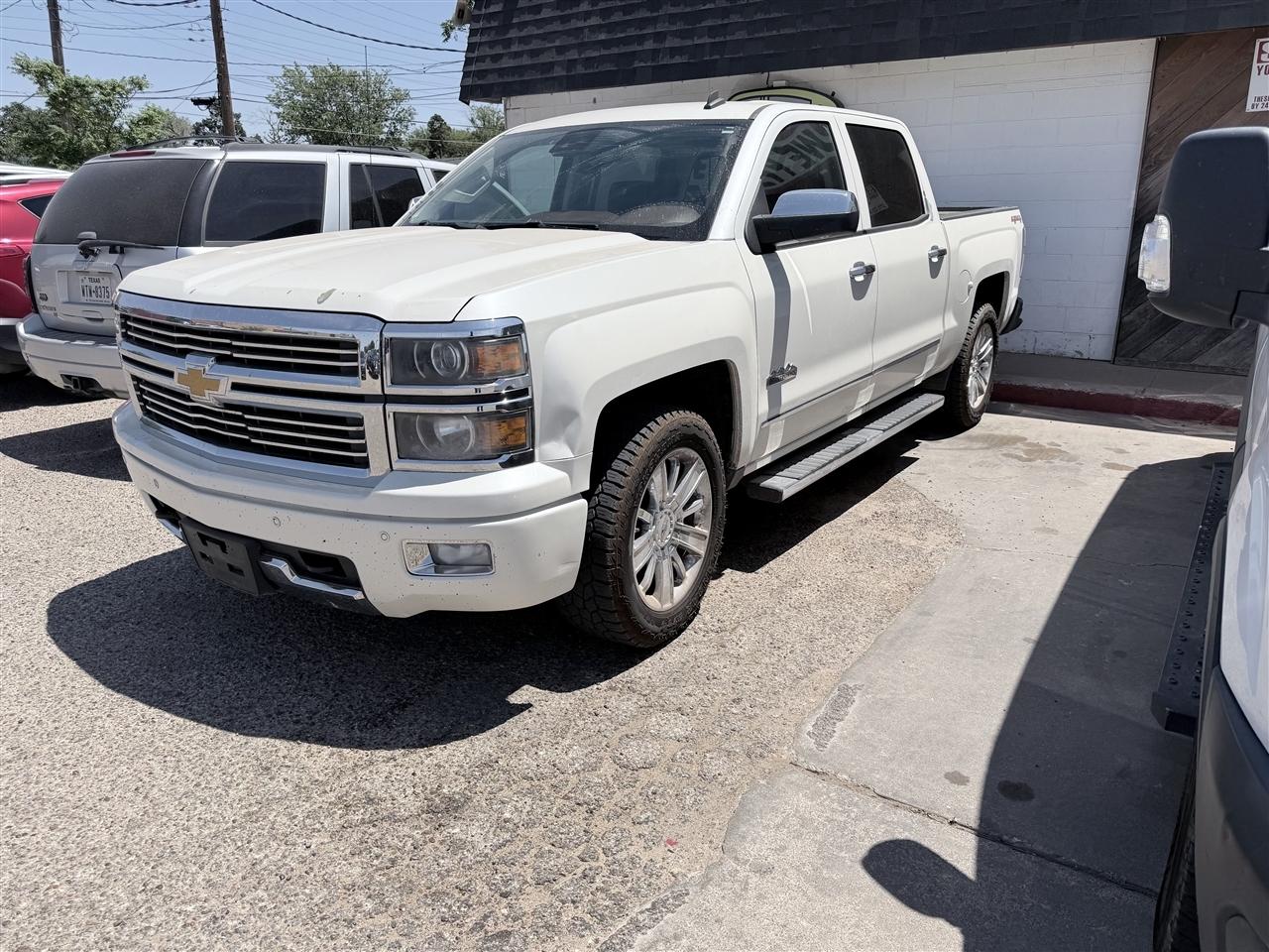 Chevrolet Silverado 1500 4WD Crew Cab 143.5" High Country 2014