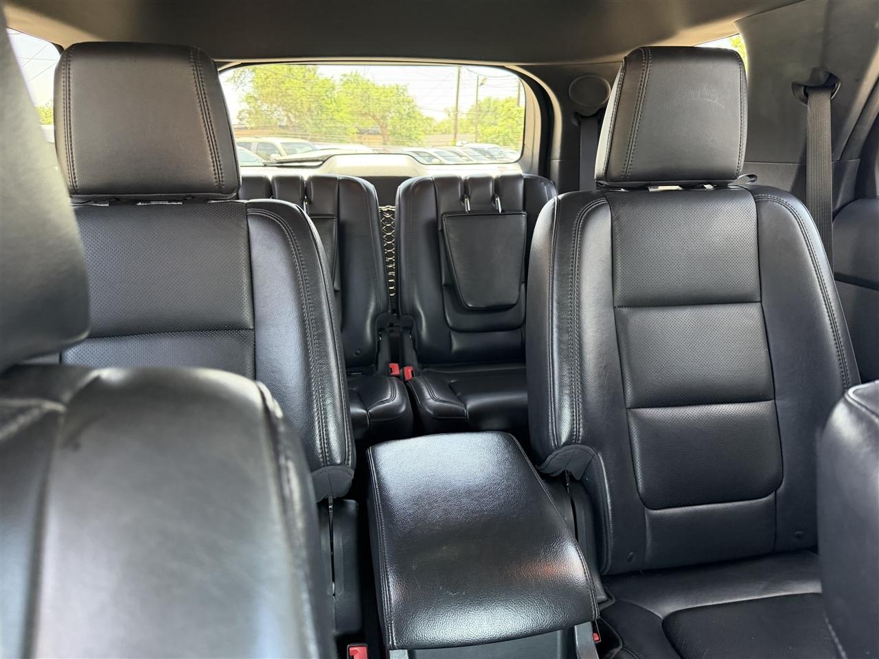 Ford Explorer 4WD 4dr Limited 2011