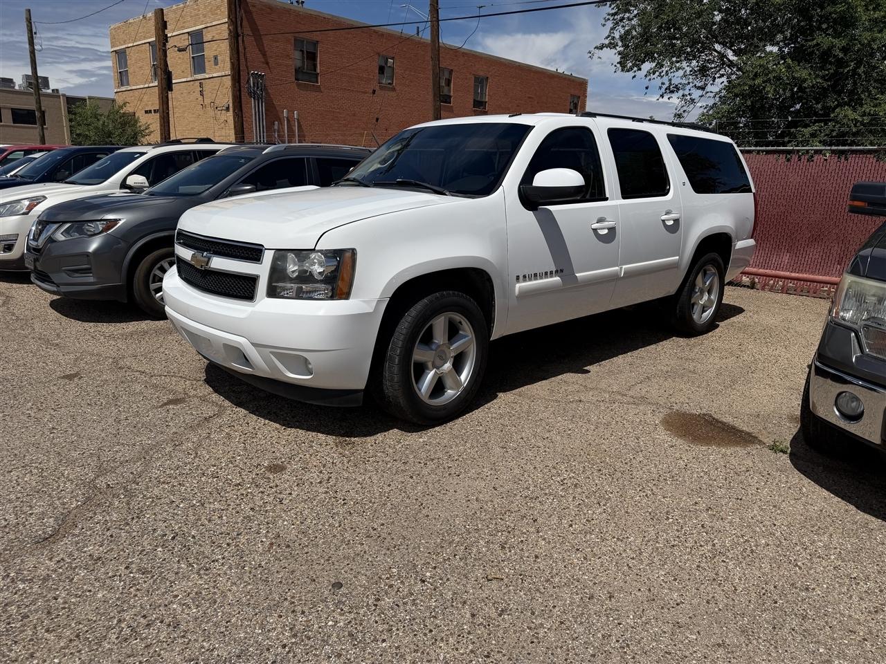 Chevrolet Suburban 2WD 4dr 1500 LT w/1LT 2008
