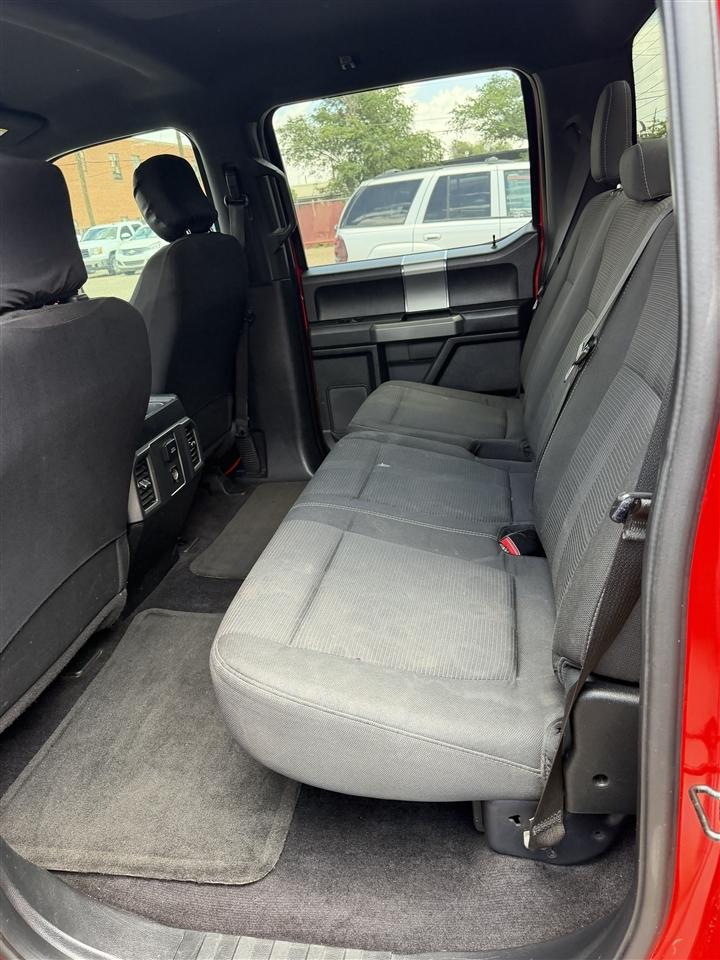 Ford F-150 2WD SuperCrew 157" Lariat 2015
