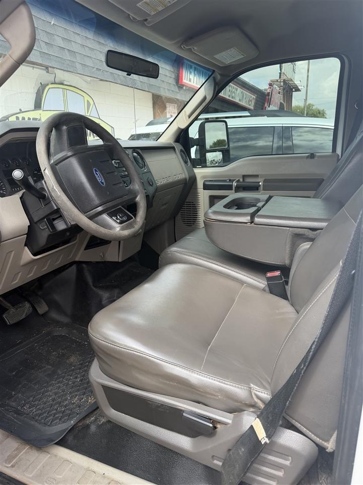 Ford Super Duty F-250 SRW 4WD Crew Cab 156" King Ranch 2010