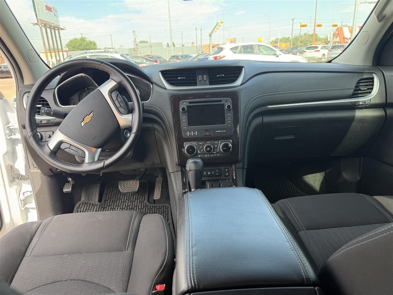 Chevrolet Traverse FWD 4dr LT w/2LT 2016