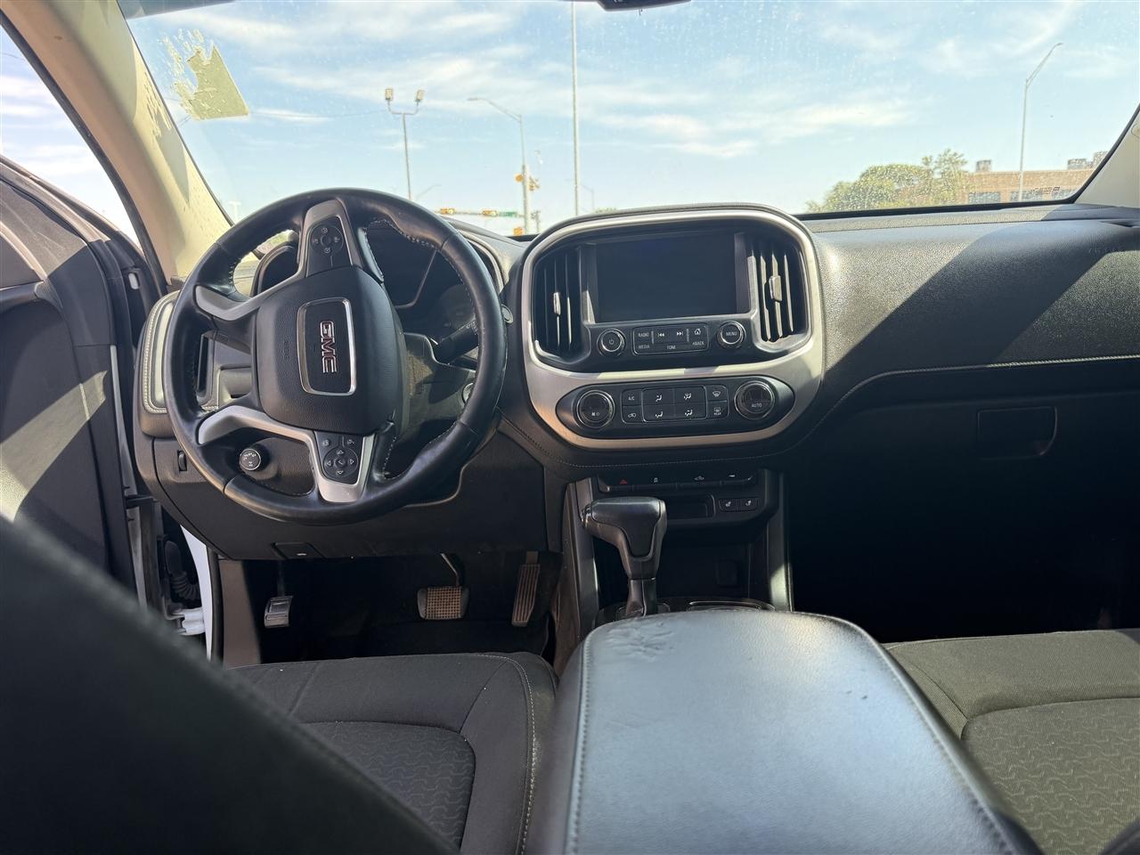 GMC Canyon 4WD Crew Cab 128.3" SLE 2018