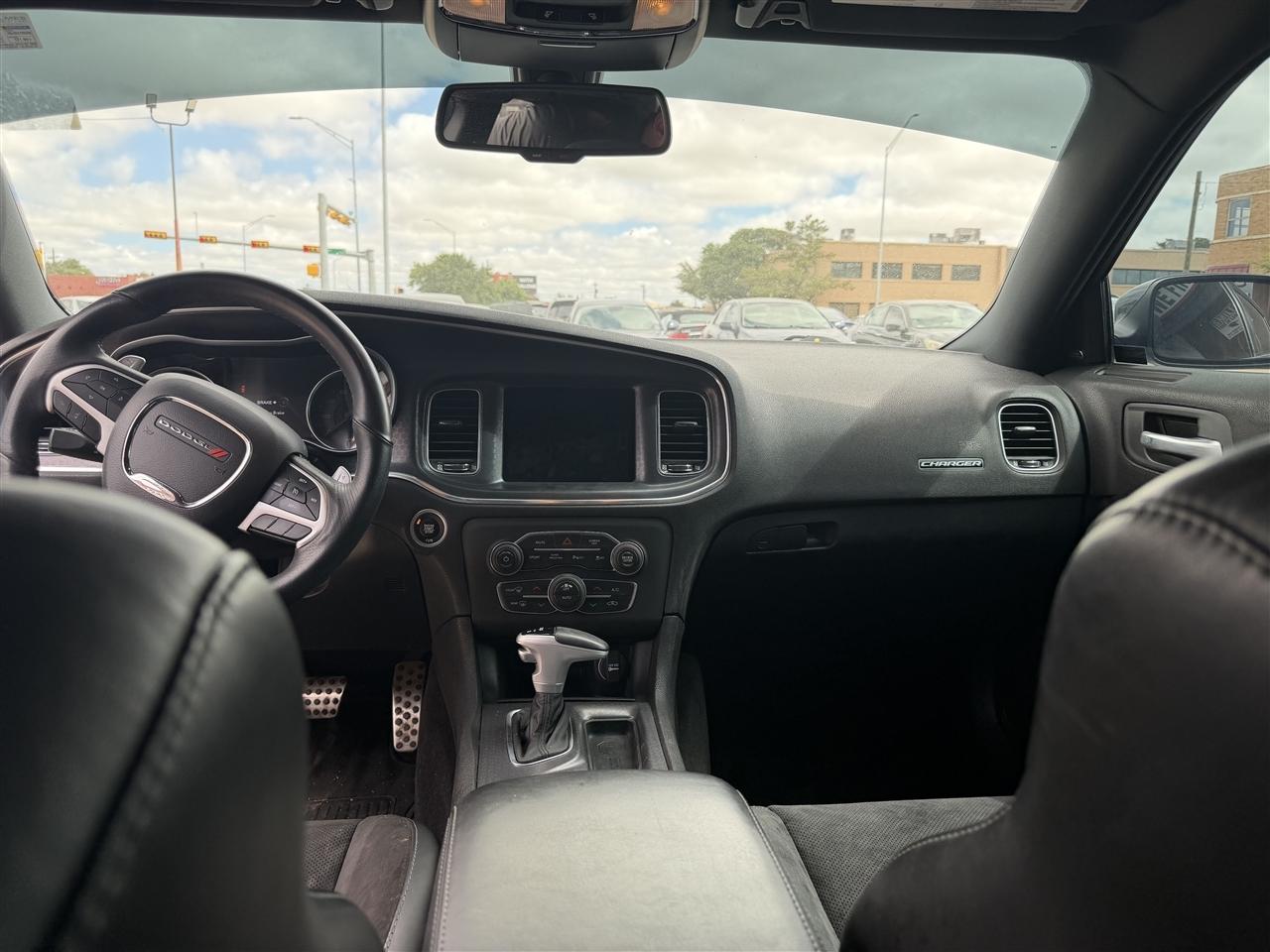 Dodge Charger SXT Plus RWD 2018