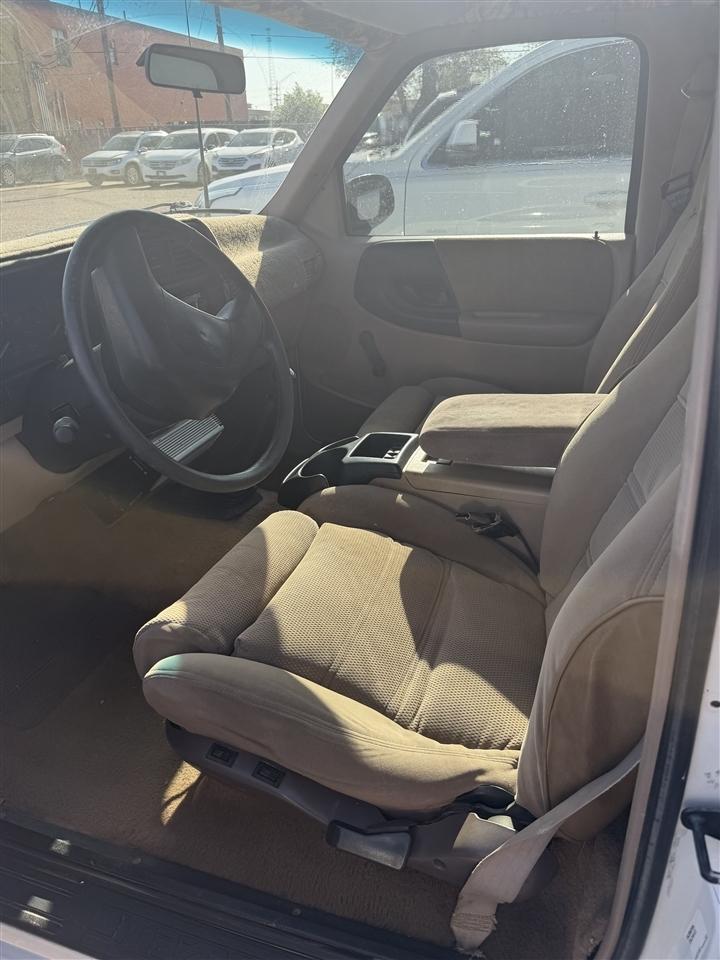 Mazda B-Series 4WD Truck Short Bed 4.0L SE 5-Spd 1994