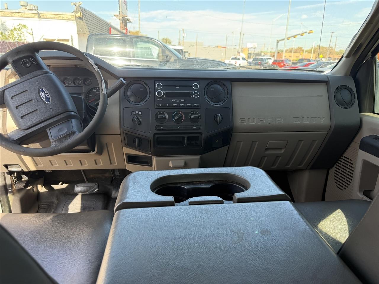Ford Super Duty F-250 SRW 4WD Crew Cab 156" King Ranch 2010