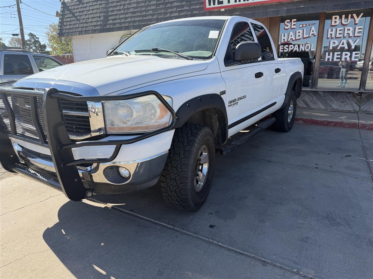 Dodge Ram 2500 4dr Quad Cab 140.5 4WD SLT 2006