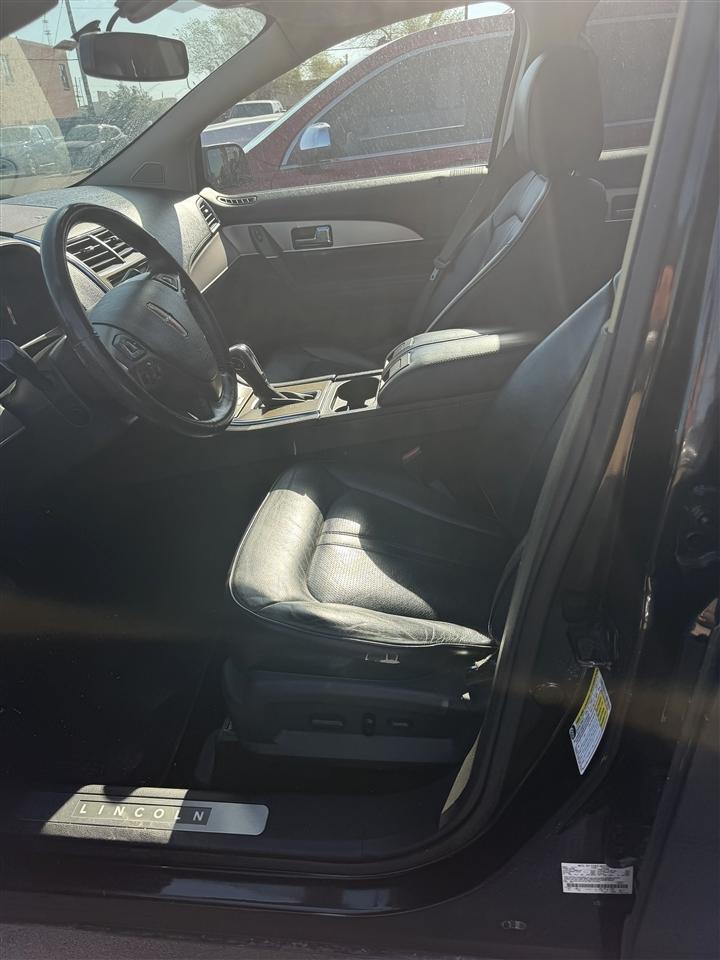 Lincoln MKX FWD 4dr 2012