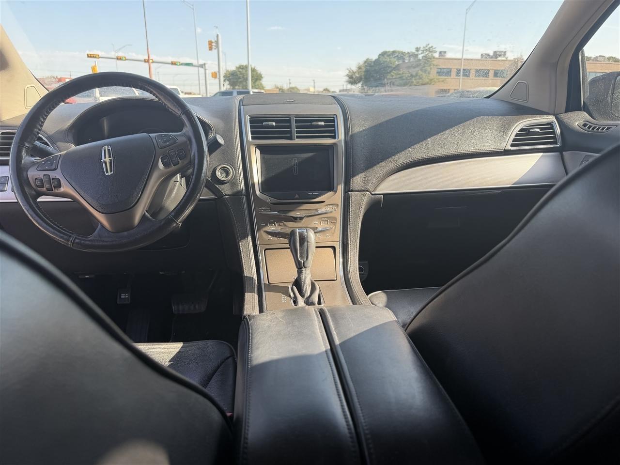 Lincoln MKX FWD 4dr 2012