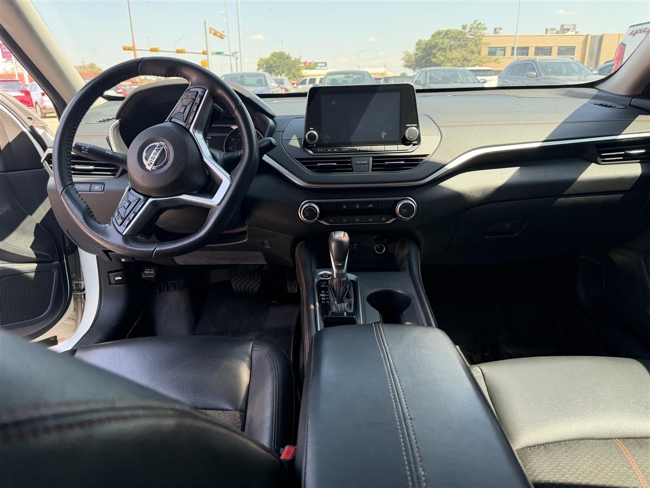 Nissan Altima 2.5 SR Sedan 2020