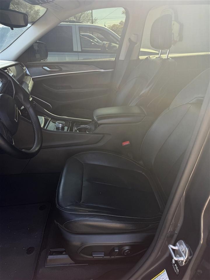 Jeep Grand Cherokee L Limited 4x2 2022