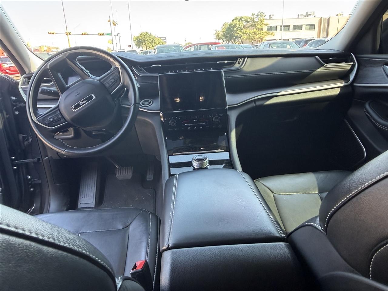 Jeep Grand Cherokee L Limited 4x2 2022