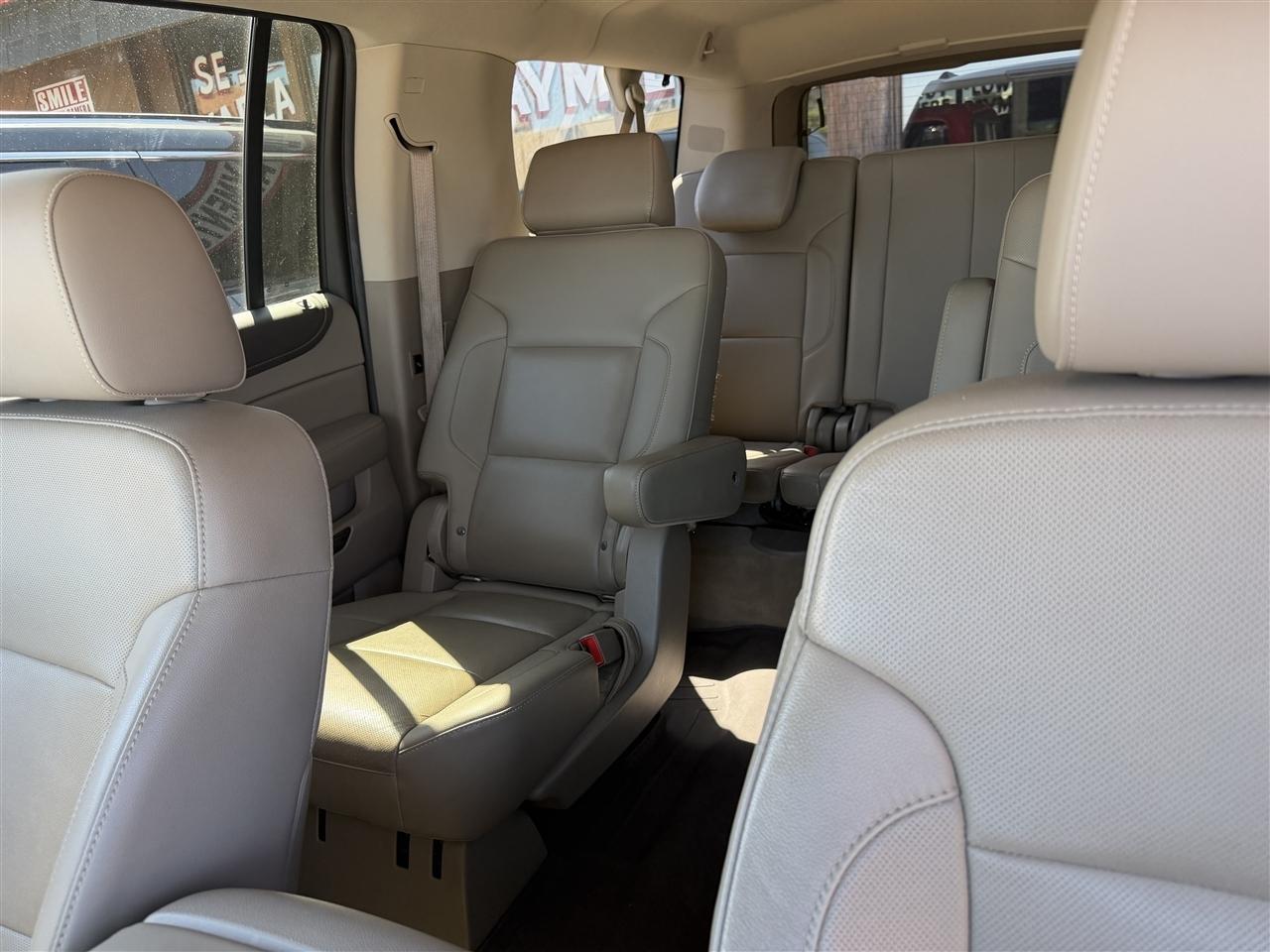 GMC Yukon XL 2WD 4dr SLT 2015