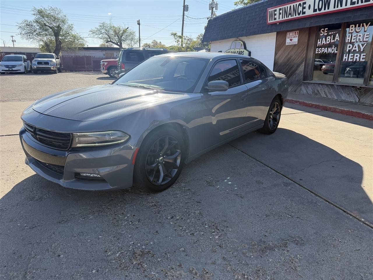 Dodge Charger SXT RWD 2017