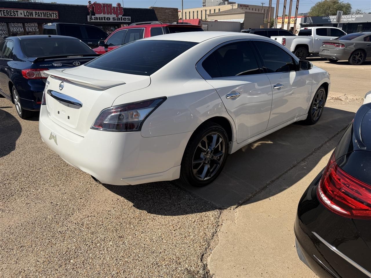 Nissan Maxima 4dr Sdn V6 CVT 3.5 S w/Limited Edition Pkg 2012