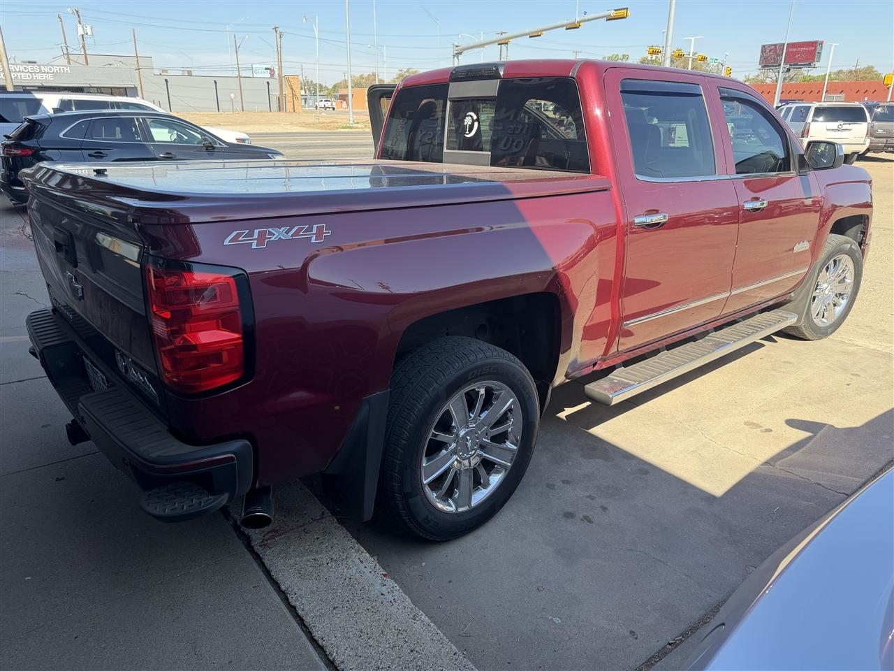 Chevrolet Silverado 1500 4WD Crew Cab 143.5" High Country 2014