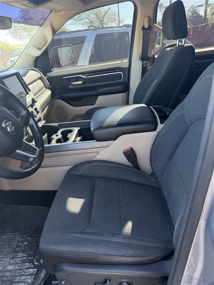 RAM 1500 Lone Star 4x2 Crew Cab 5'7" Box 2020