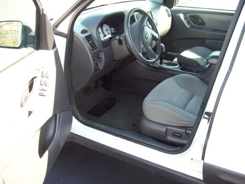 Ford Escape XLT 4WD 2007