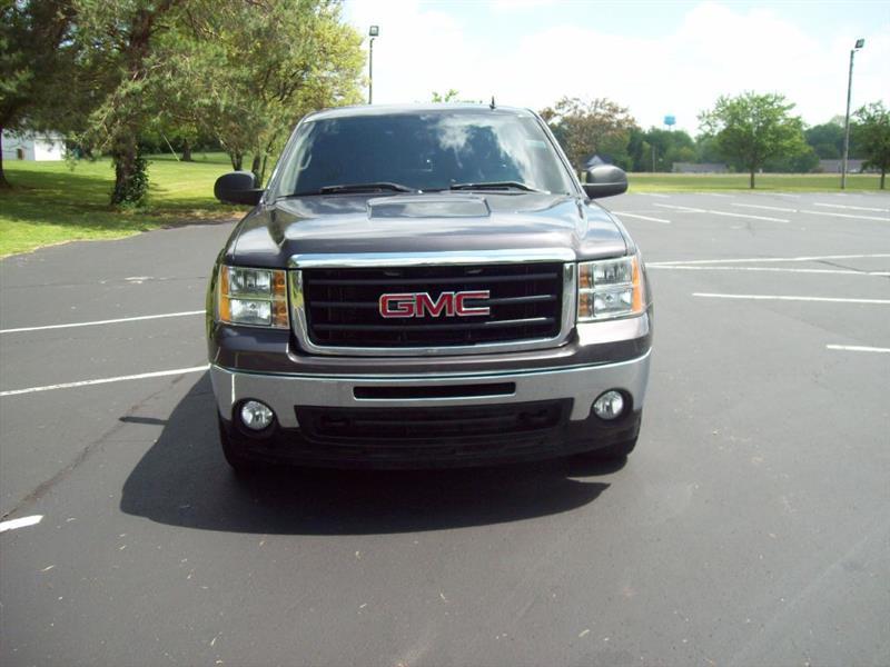 GMC Sierra 1500 SLE Ext. Cab 4WD 2011