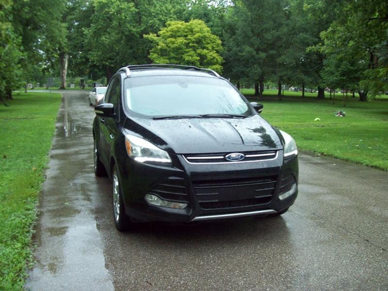 Ford Escape Titanium 4WD 2016