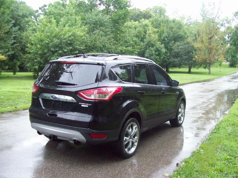 Ford Escape Titanium 4WD 2016