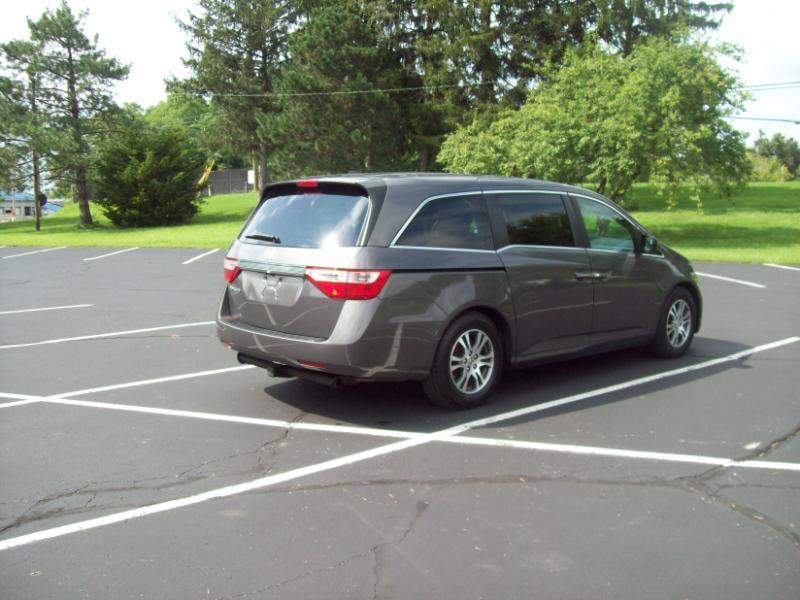 Honda Odyssey 5dr 7-Passenger EX 2012