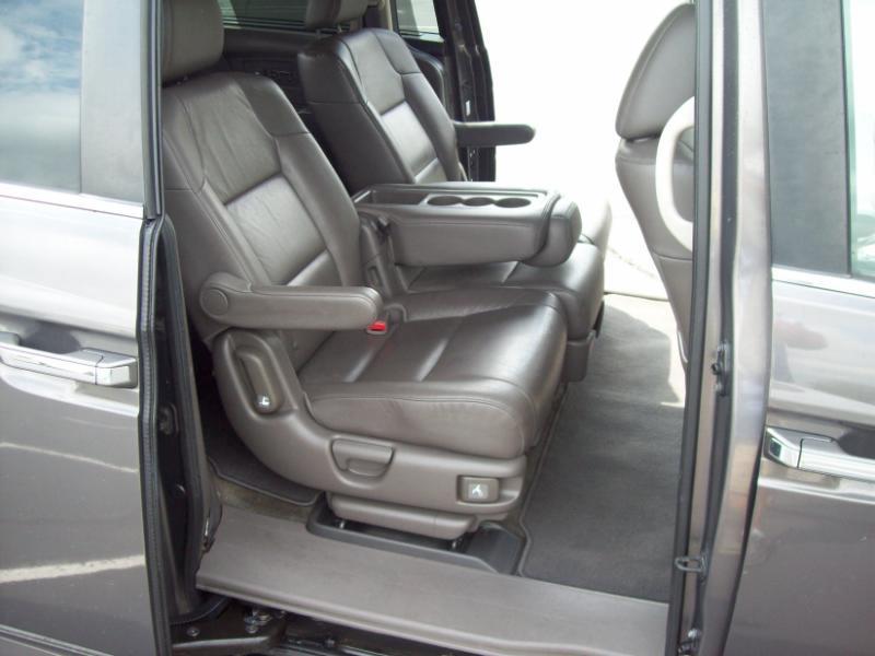 Honda Odyssey 5dr 7-Passenger EX 2012