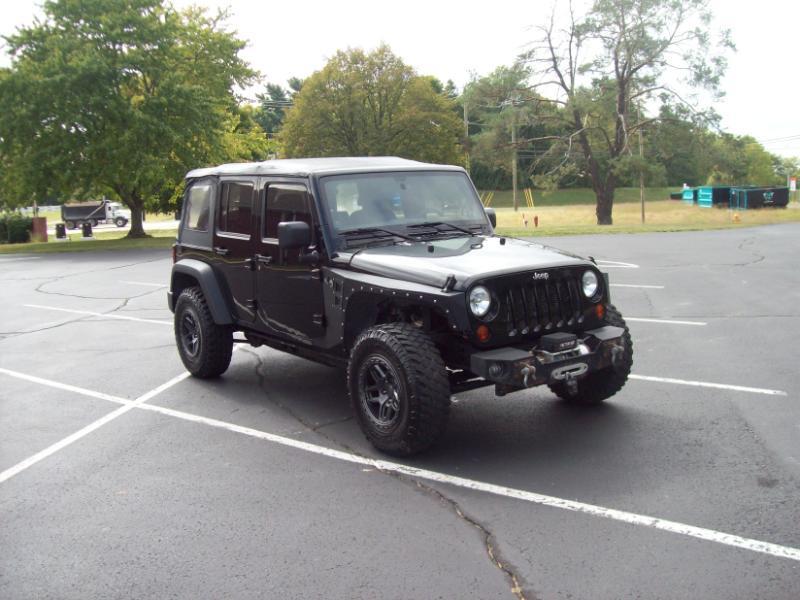 Jeep Wrangler Unlimited Sport 4WD 2013