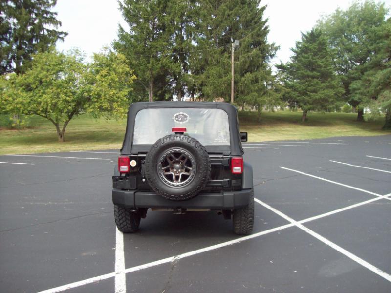 Jeep Wrangler Unlimited Sport 4WD 2013