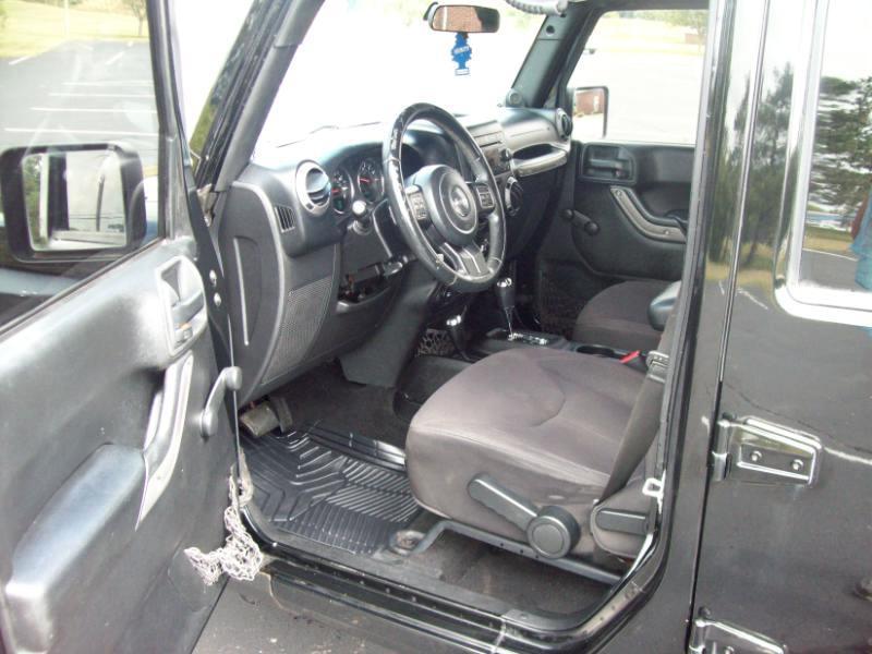 Jeep Wrangler Unlimited Sport 4WD 2013