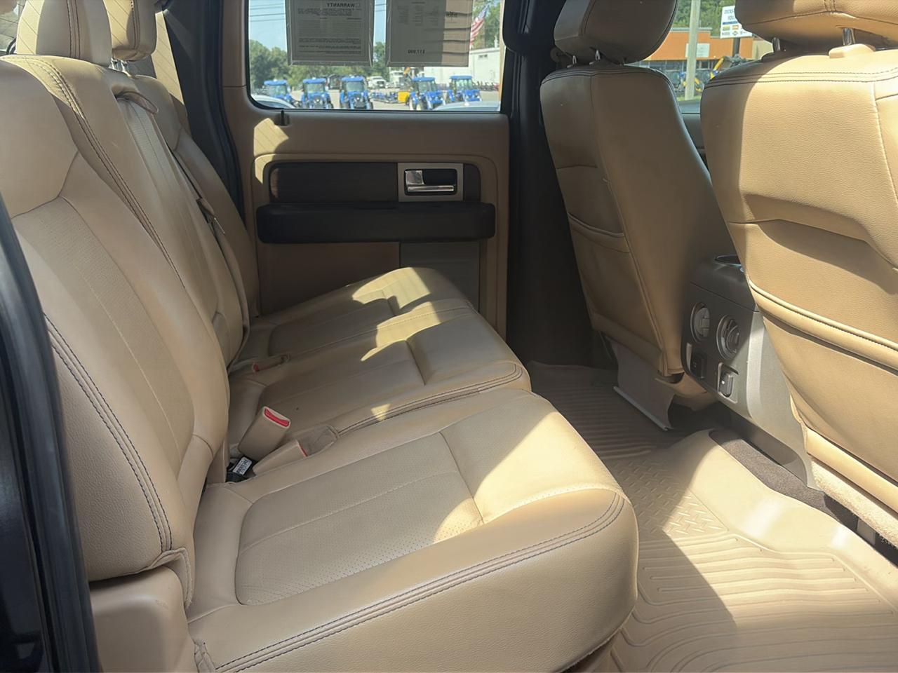 Ford F-150 4WD SuperCrew 145" Lariat 2013